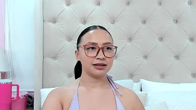 Snapshot of alana_taylor_bss chatting on 07/19/26, 10:28 alana taylor bss online show from 07/19/26, 10:28