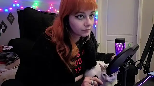 inarafoxxx  online show from 06/05/26, 01:10