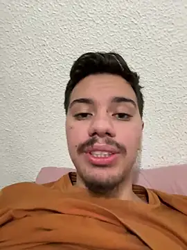 Deliciinha2 online show from 06/11/26, 02:53