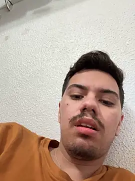 Deliciinha2 online show from 06/11/26, 03:09