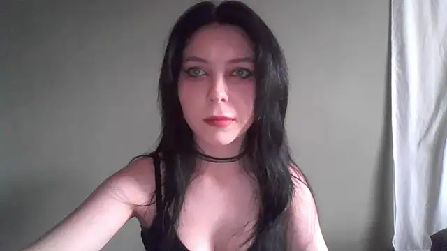 Snapshot of RileyTight chatting on 07/14/26, 09:03 RileyTight online show from 07/14/26, 09:03