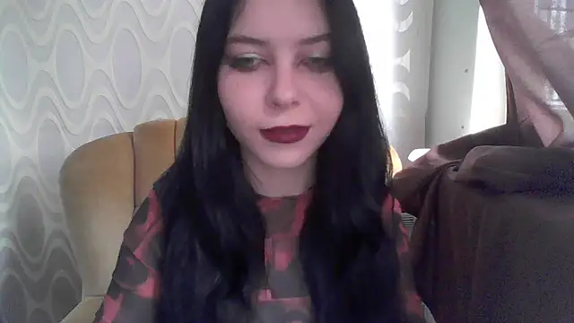 Snapshot of RileyTight chatting on 06/18/26, 09:14 RileyTight online show from 06/18/26, 09:14