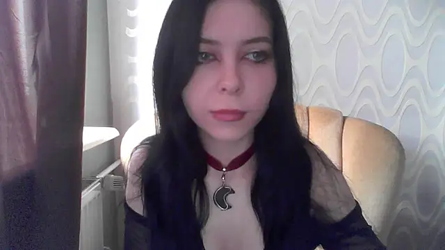Snapshot of RileyTight chatting on 06/15/26, 08:25 RileyTight online show from 06/15/26, 08:25