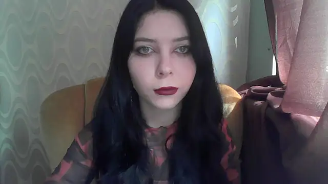 Snapshot of RileyTight chatting on 06/18/26, 08:24 RileyTight online show from 06/18/26, 08:24