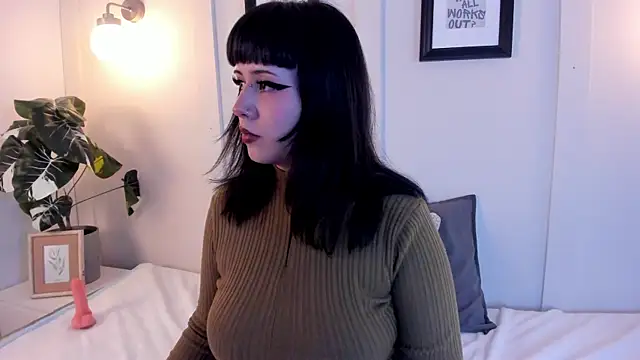 annyy catt online show from 06/25/26, 05:12