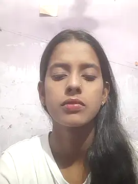 Saloni-Tyagi online show from 06/23/26, 11:19