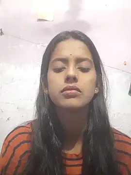 Saloni-Tyagi online show from 06/24/26, 02:21