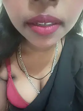 Snapshot of Sexy-Zeenat chatting on 06/03/26, 05:19 Sexy-Zeenat online show from 06/03/26, 05:19