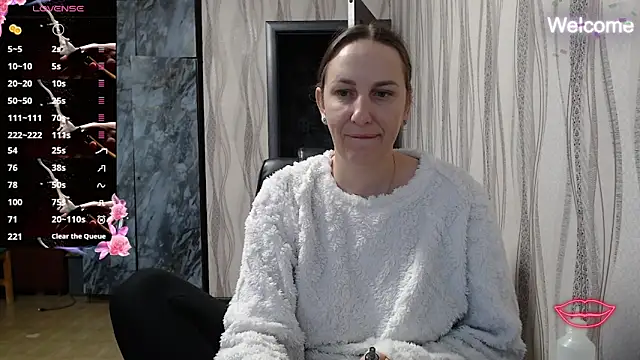 Yevgeshka-Milashka online show from 10/15/25, 05:17