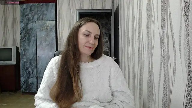 Yevgeshka-Milashka online show from 10/12/25, 06:04