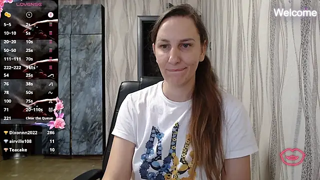 Yevgeshka-Milashka online show from 10/30/25, 06:44