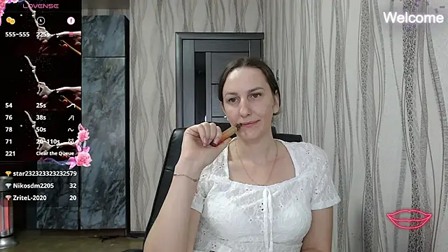 Yevgeshka-Milashka online show from 11/15/25, 07:12