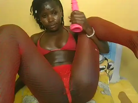 Snapshot of Suzzy_Baibe chatting on 06/21/26, 10:43 Suzzy Baibe online show from 06/21/26, 10:43