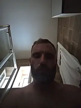 MrHot20cm online show from 07/12/26, 04:02