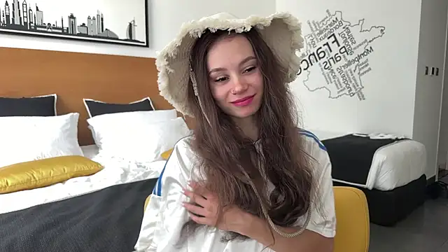 Snapshot of kittyrae chatting on 07/19/26, 07:17 kittyrae online show from 07/19/26, 07:17