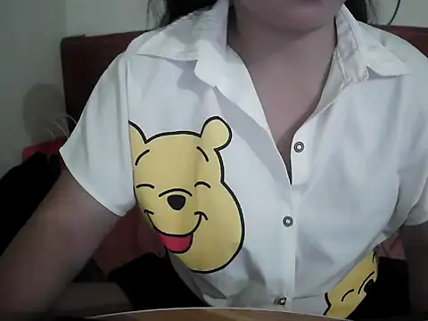 Snapshot of Bbi_8386 chatting on 06/08/26, 01:22 Bbi 8386 online show from 06/08/26, 01:22