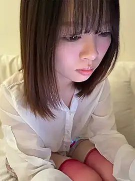 Snapshot of HappySadGirl chatting on 06/27/26, 12:22 HappySadGirl online show from 06/27/26, 12:22