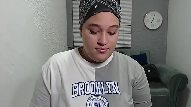 Snapshot of leilasosexy chatting on 06/12/26, 12:25 leilasosexy online show from 06/12/26, 12:25