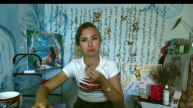 Snapshot of magic_life chatting on 07/18/26, 03:20 magic life online show from 07/18/26, 03:20