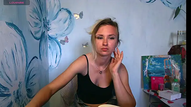 Snapshot of magic_life chatting on 06/13/26, 03:10 magic life online show from 06/13/26, 03:10