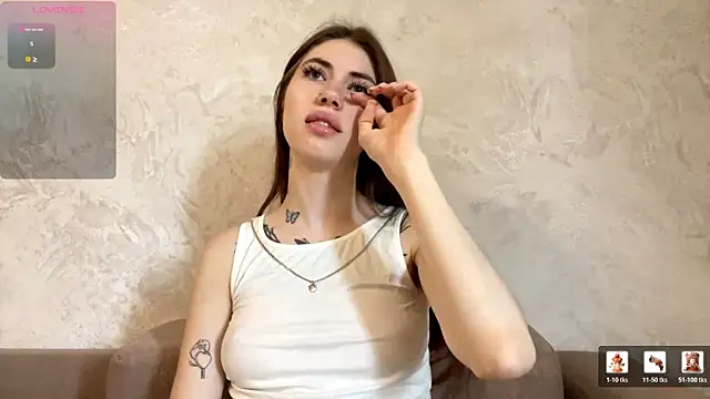 Snapshot of MonikaSullivan chatting on 07/15/26, 11:17 MonikaSullivan online show from 07/15/26, 11:17