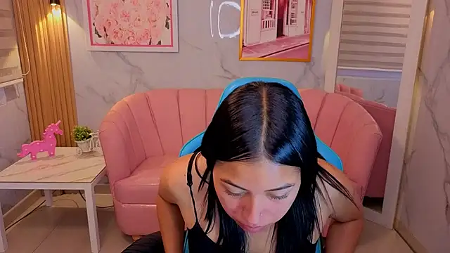 Snapshot of lia_x_a chatting on 06/19/26, 12:44 lia x a online show from 06/19/26, 12:44