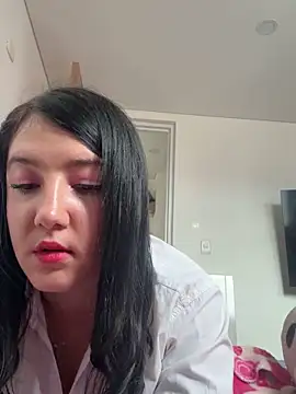 Snapshot of Julietthalu chatting on 06/02/26, 06:41 Julietthalu online show from 06/02/26, 06:41