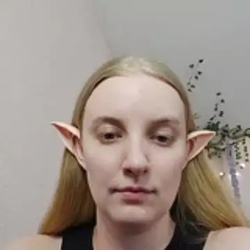 Snapshot of Elfie_Agatha chatting on 06/10/26, 10:16 Elfie Agatha online show from 06/10/26, 10:16