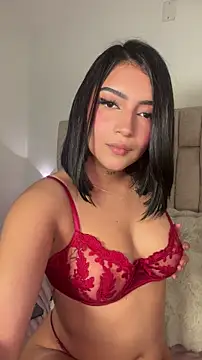 Snapshot of Nicolegh_ chatting on 07/02/26, 11:11 Nicolegh online show from 07/02/26, 11:11