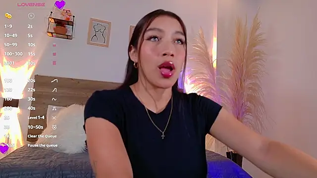  Emmakiss  online show from 06/16/26, 12:38