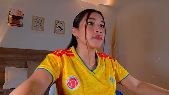  Emmakiss  online show from 06/27/26, 12:00