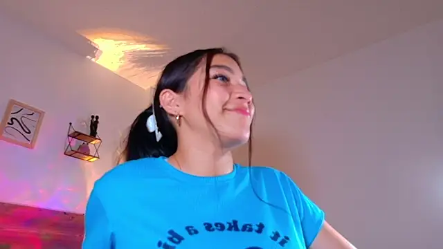  Emmakiss  online show from 07/01/26, 02:06