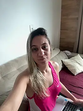 Snapshot of Betinhaalves chatting on 06/03/26, 12:50 Betinhaalves online show from 06/03/26, 12:50