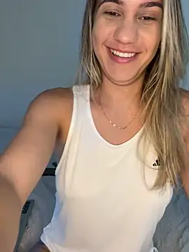 Snapshot of Betinhaalves chatting on 06/16/26, 05:02 Betinhaalves online show from 06/16/26, 05:02