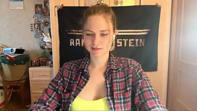 Snapshot of Codi_Rostersy chatting on 07/07/26, 05:27 Codi Rostersy online show from 07/07/26, 05:27