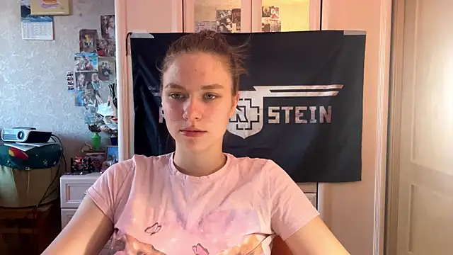 Snapshot of Codi_Rostersy chatting on 07/19/26, 05:21 Codi Rostersy online show from 07/19/26, 05:21