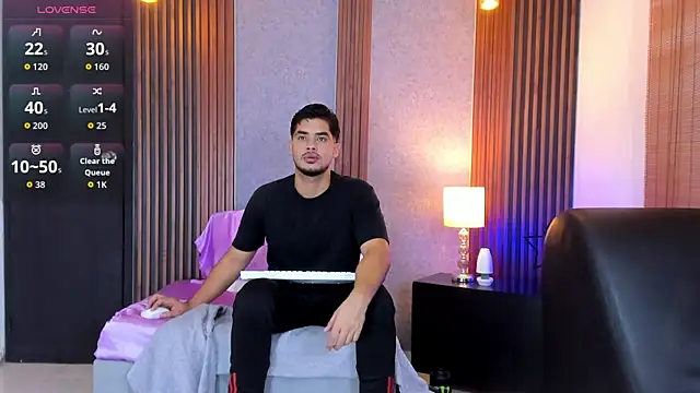 Snapshot of luciano_vitale chatting on 07/01/26, 12:05 luciano vitale online show from 07/01/26, 12:05