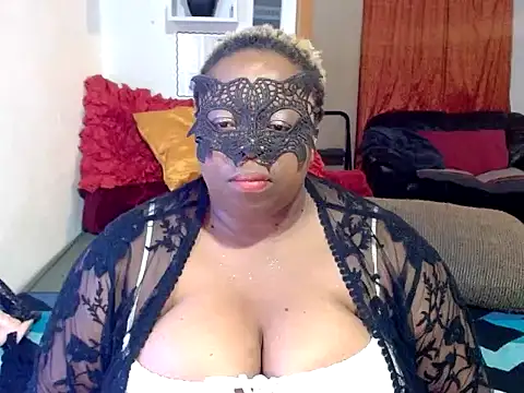 Snapshot of ROSESNICKER00 chatting on 07/12/26, 04:24 ROSESNICKER00 online show from 07/12/26, 04:24