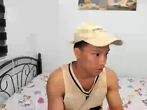 Snapshot of urfucker_vinz chatting on 06/17/26, 12:15 urfucker vinz online show from 06/17/26, 12:15