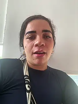 Snapshot of Siri_Luxx chatting on 06/17/26, 07:57 Siri Luxx online show from 06/17/26, 07:57