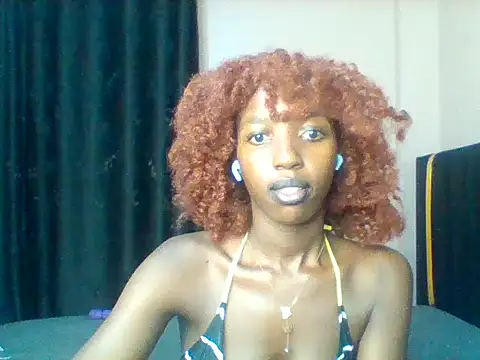 Snapshot of heavendoll2030 chatting on 07/11/26, 02:39 heavendoll2030 online show from 07/11/26, 02:39