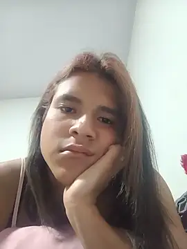 Snapshot of leilany_love_777 chatting on 06/12/26, 12:52 leilany love 777 online show from 06/12/26, 12:52