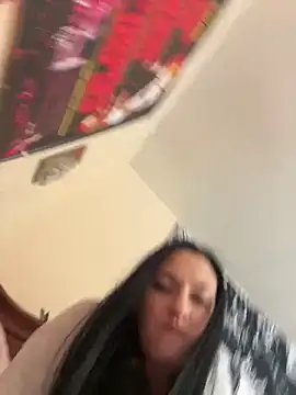 Snapshot of smoothkissx chatting on 03/06/25, 03:02 smoothkissx online show from 03/06/25, 03:02