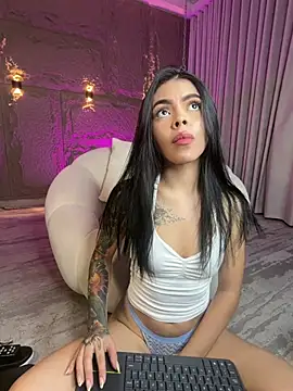 AlegraBrown online show from 07/04/26, 03:57