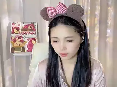 Snapshot of xiao--su chatting on 06/22/26, 05:37 xiao--su online show from 06/22/26, 05:37
