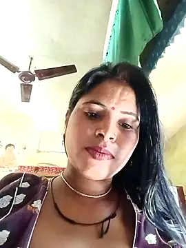 Snapshot of KRITIKA01990 chatting on 07/08/26, 07:42 KRITIKA01990 online show from 07/08/26, 07:42