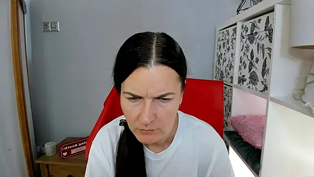 Snapshot of NadiaXlove chatting on 07/17/26, 03:20 NadiaXlove online show from 07/17/26, 03:20