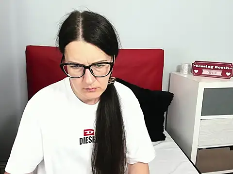 Snapshot of NadiaXlove chatting on 07/08/26, 02:29 NadiaXlove online show from 07/08/26, 02:29