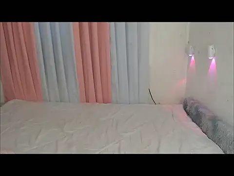 s1nfulmaxx18 online show from 07/10/26, 08:03