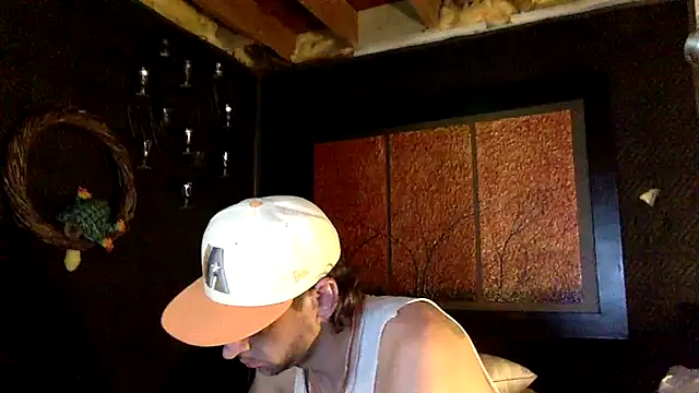 Snapshot of thierrybae chatting on 06/25/26, 06:35 thierrybae online show from 06/25/26, 06:35